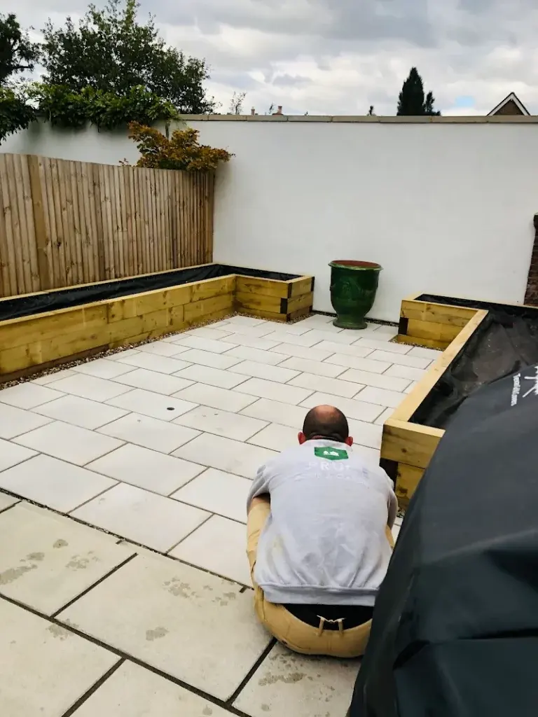 Expert Garden and Landscape Design Ideas for UK Homes
